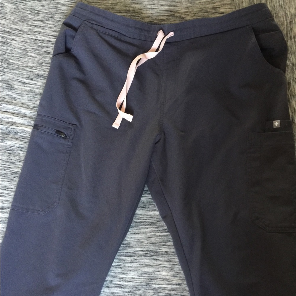 Figs charcoal yola skinny pant